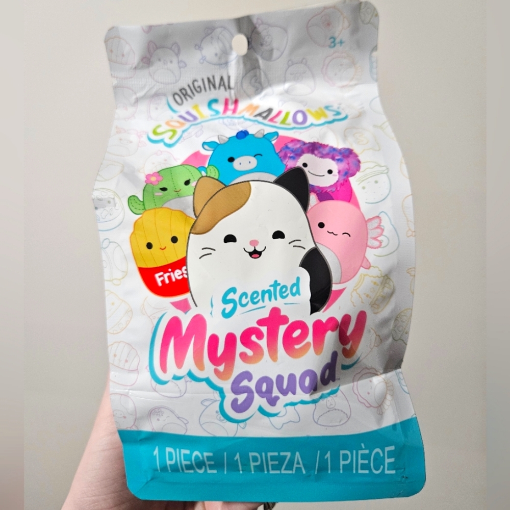 NIB Squishmallows Scented Mystery Squad 5" Fruit Plush